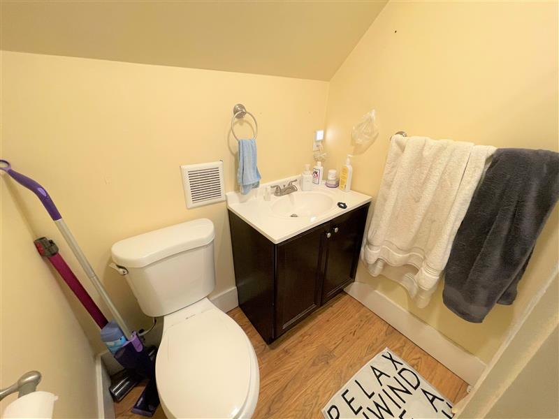 Studio bed, 1 bath apartment for rent at 7 Blake St Unit 8, North Cambridge — photo 5 of 12