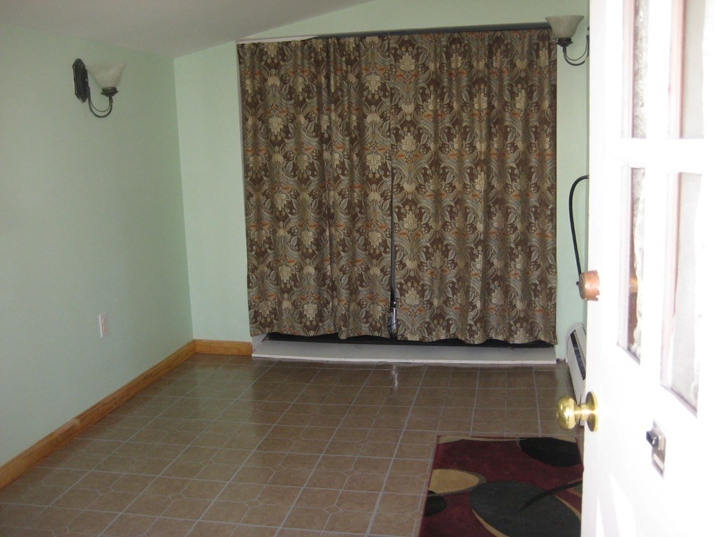 1 bed, 1 bath apartment for rent at 7 Boline Pl Unit 1, Woburn — photo 11 of 21