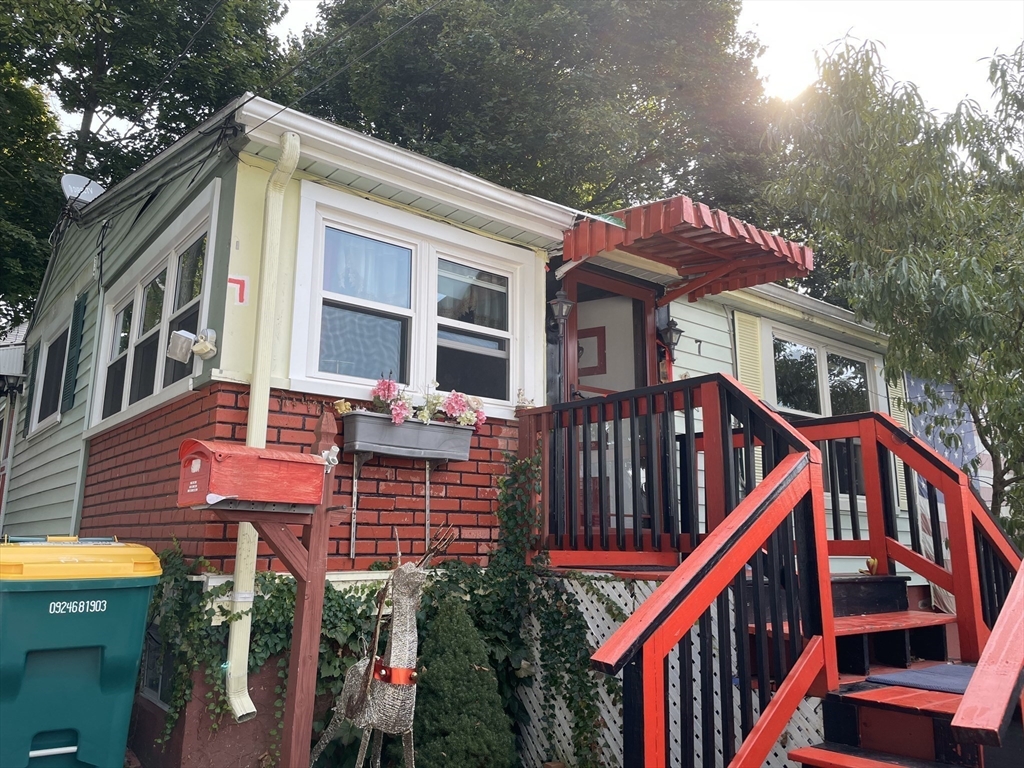 1 bed, 1 bath apartment for rent at 7 Boline Pl Unit 1, Woburn — photo 1 of 21