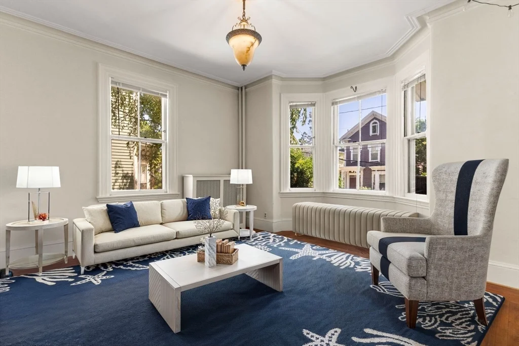 2 bed, 1 bath apartment for rent at 7 Burr Unit 1, Jamaica Plain