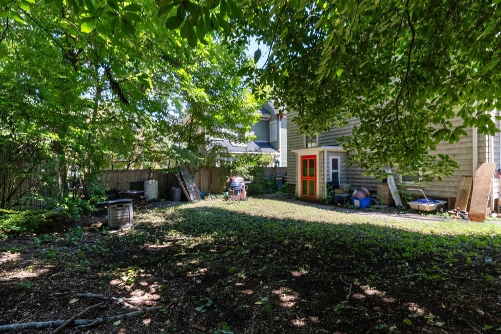 2 bed, 1 bath apartment for rent at 7 Burr Unit 1, Jamaica Plain — photo 34 of 37