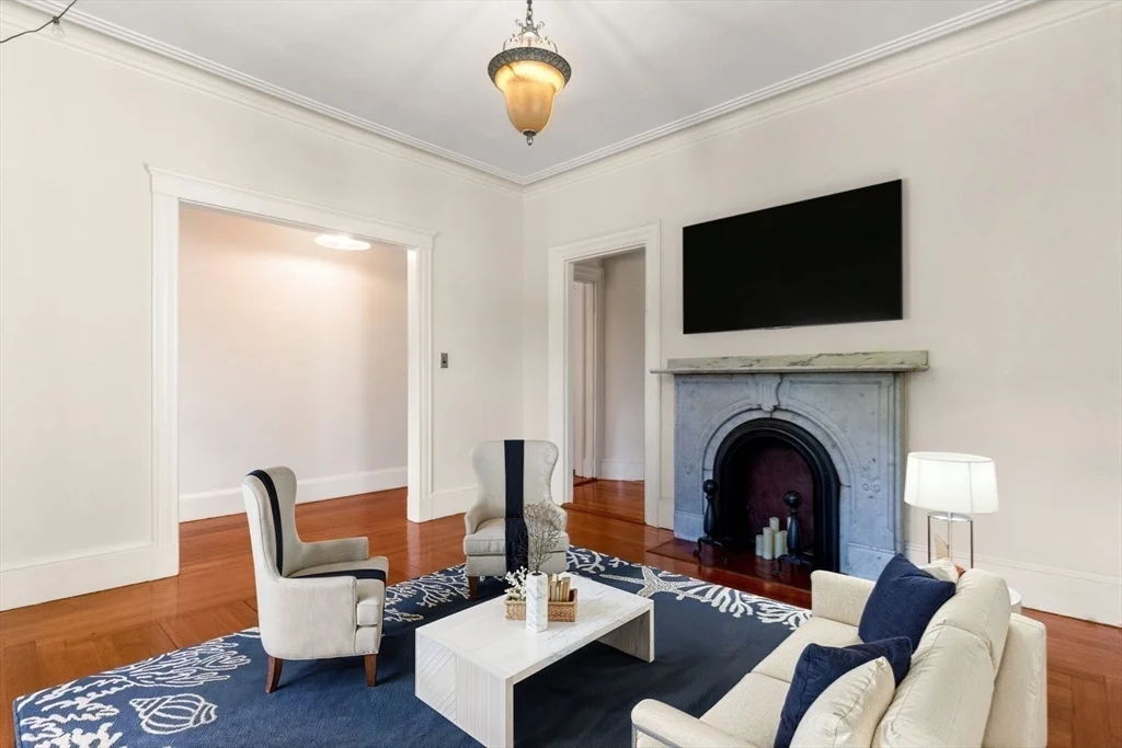 2 bed, 1 bath apartment for rent at 7 Burr Unit 1, Jamaica Plain — photo 7 of 37