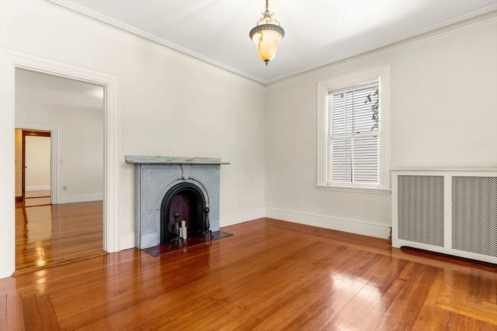 2 bed, 1 bath apartment for rent at 7 Burr Unit 1, Jamaica Plain — photo 4 of 37