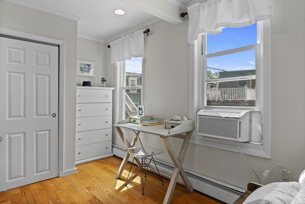 1 bed, 1 bath apartment for rent at 7 Burrill Pl Unit 2, South Boston — photo 10 of 14