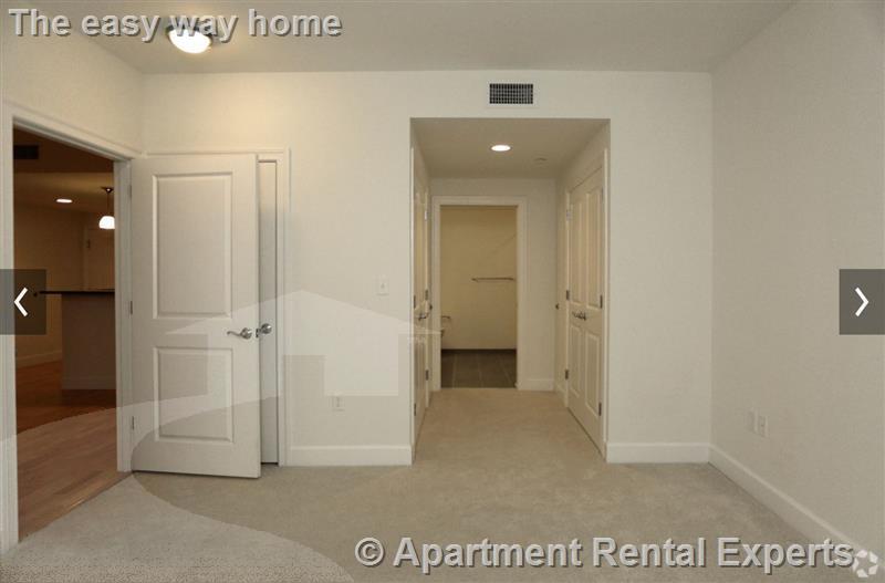 2 bed, 2 bath apartment for rent at 7 Cameron Ave Unit 103, Davis Square — photo 4 of 7