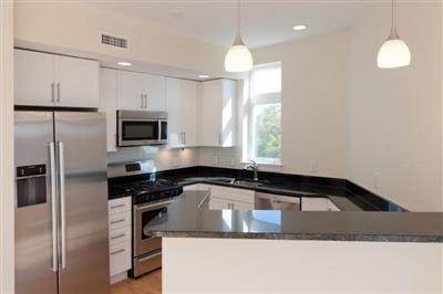 2 bed, 2 bath apartment for rent at 7 Cameron Ave Unit 206, North Cambridge — photo 6 of 9