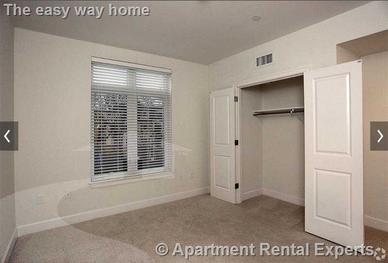 1 bed, 1 bath apartment for rent at 7 Cameron Ave Unit 402, Davis Square — photo 2 of 6