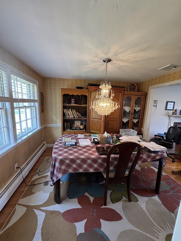 4 bed, 1 bath apartment for rent at 7 Canterbury, Woburn — photo 9 of 14