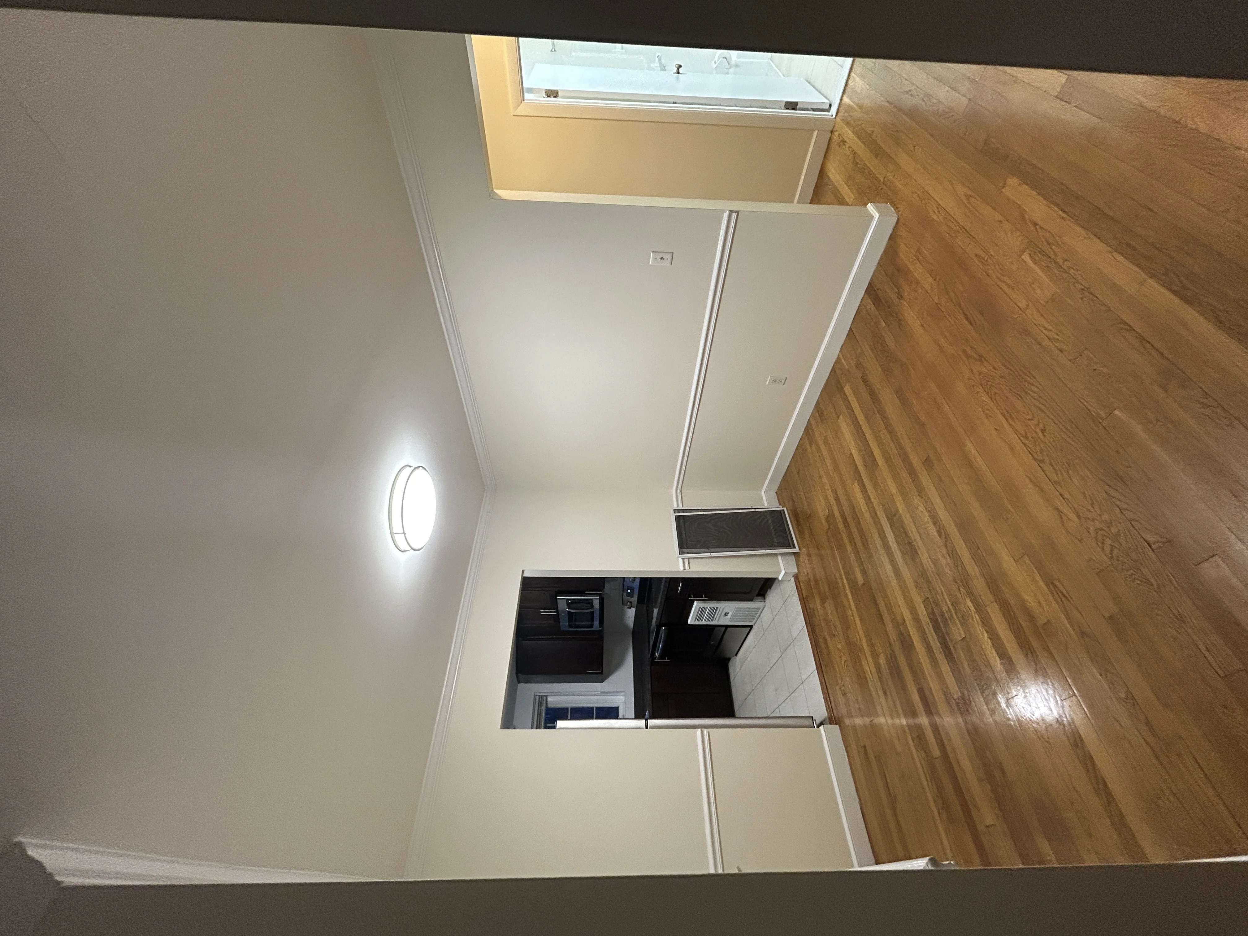 1 bed, 1 bath apartment for rent at 7 Captain Parker Arms Unit 14, Lexington — photo 2 of 7