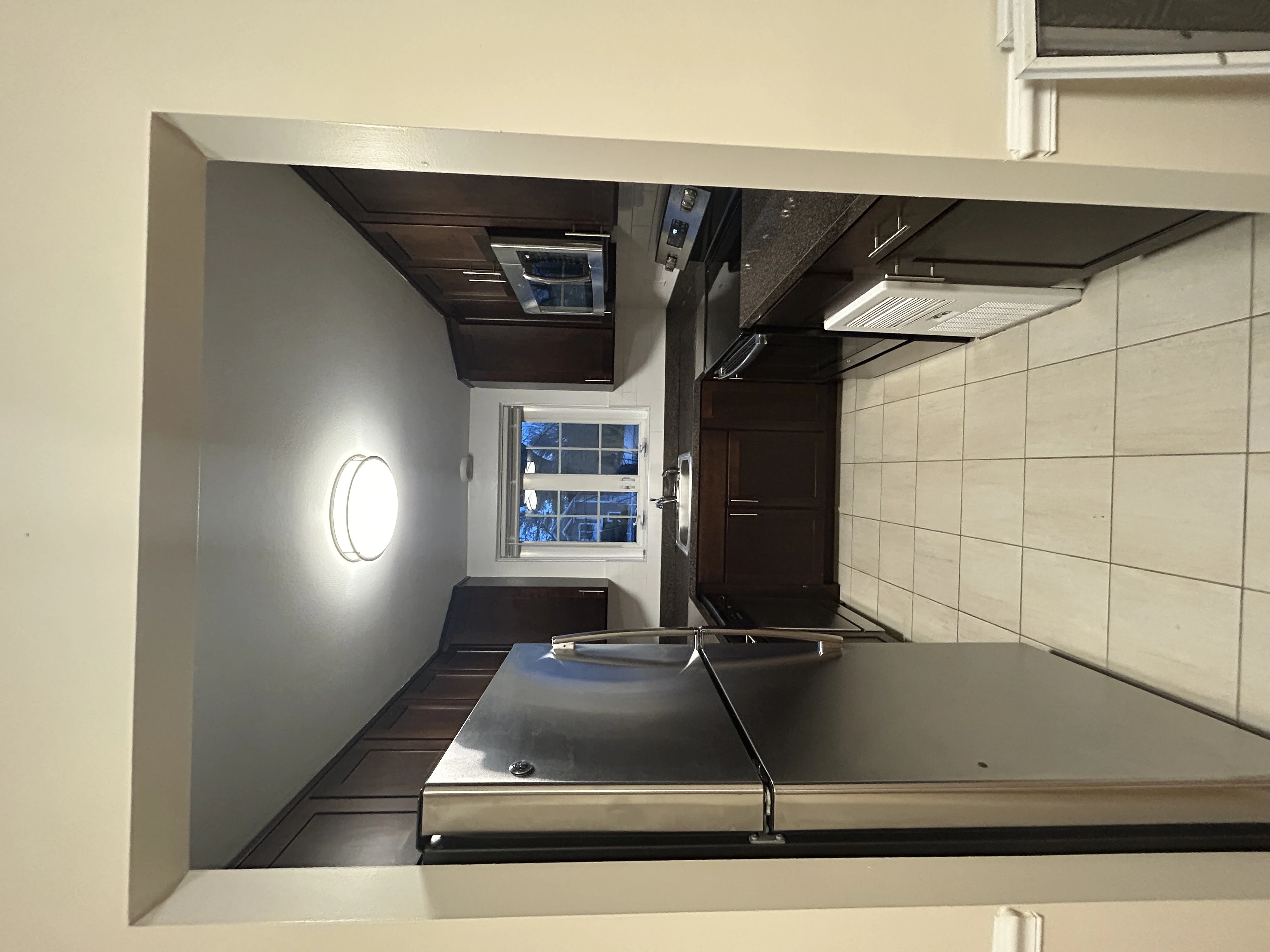 1 bed, 1 bath apartment for rent at 7 Captain Parker Arms Unit 14, Lexington — photo 1 of 7