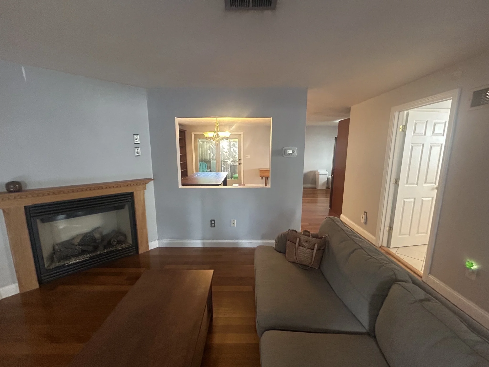 3 bed, 2 bath apartment for rent at 7 Carlford Rd, Jamaica Plain — photo 3 of 19