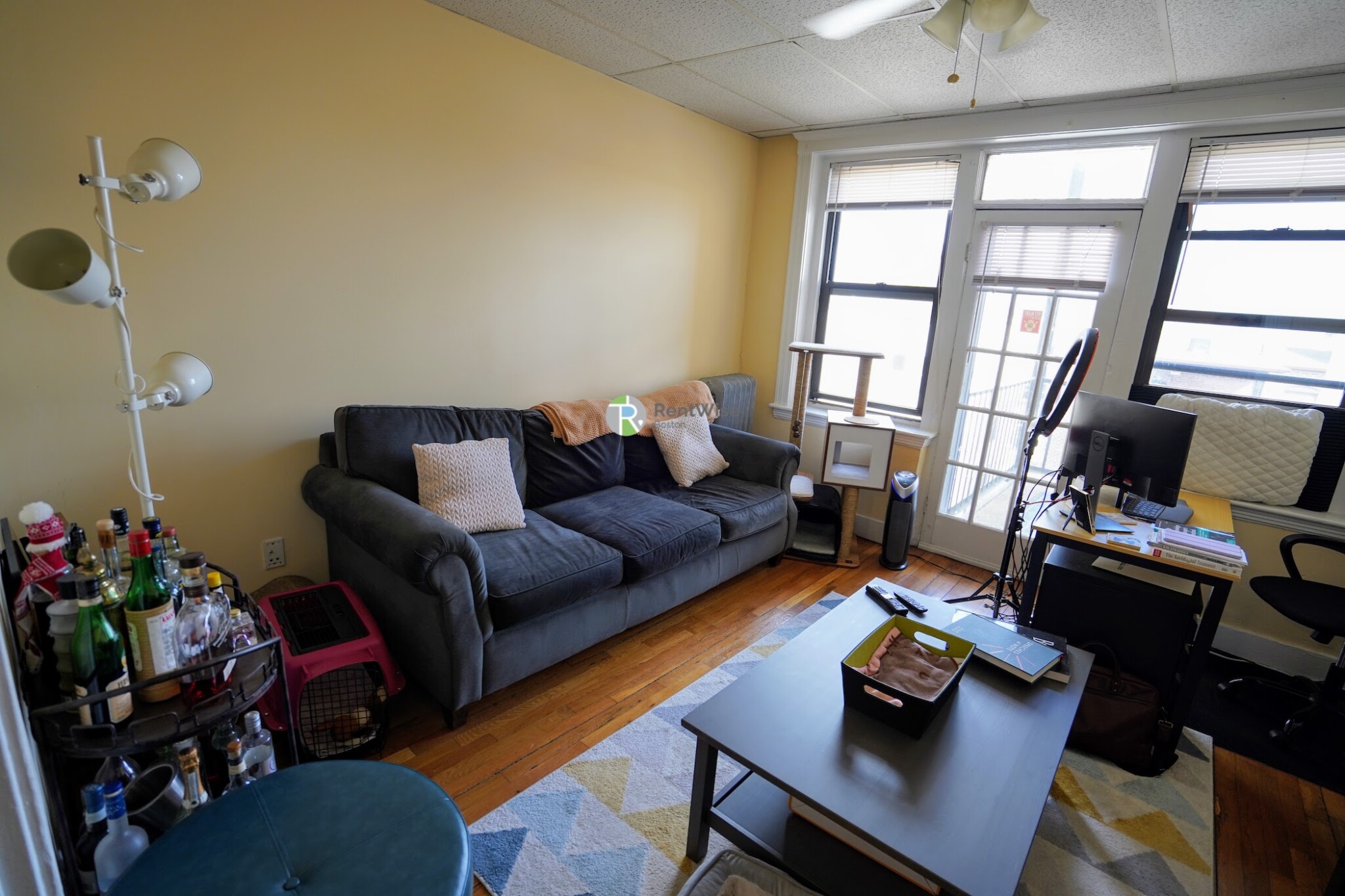 2 bed, 1 bath apartment for rent at 7 Carol Ave Unit 12, Brighton — photo 4 of 19
