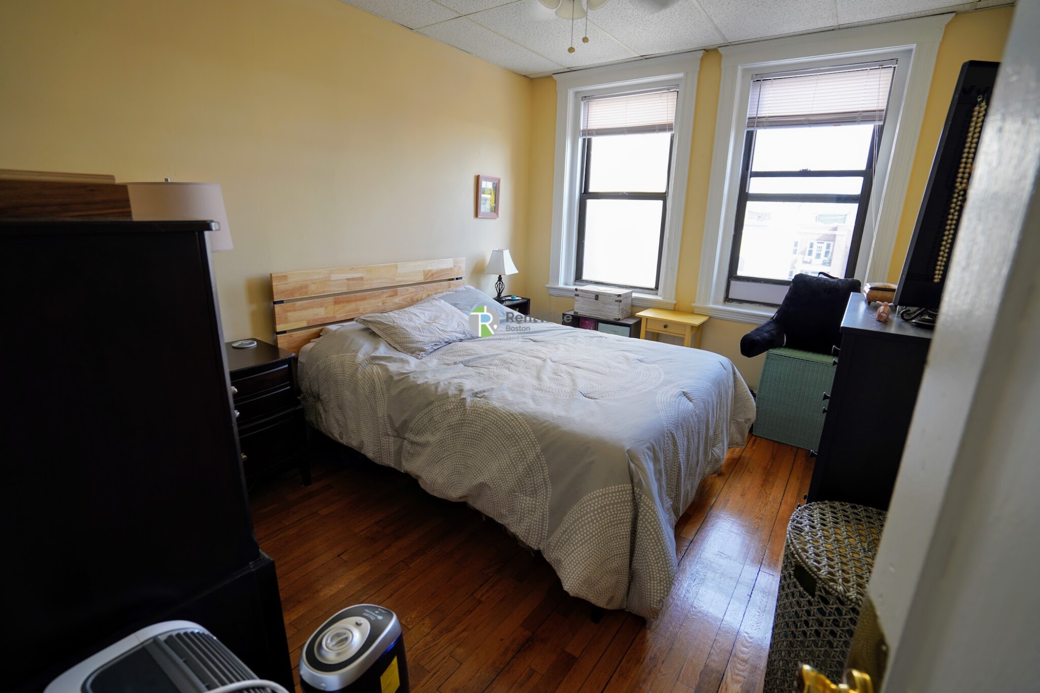 2 bed, 1 bath apartment for rent at 7 Carol Ave Unit 12, Brighton — photo 15 of 19