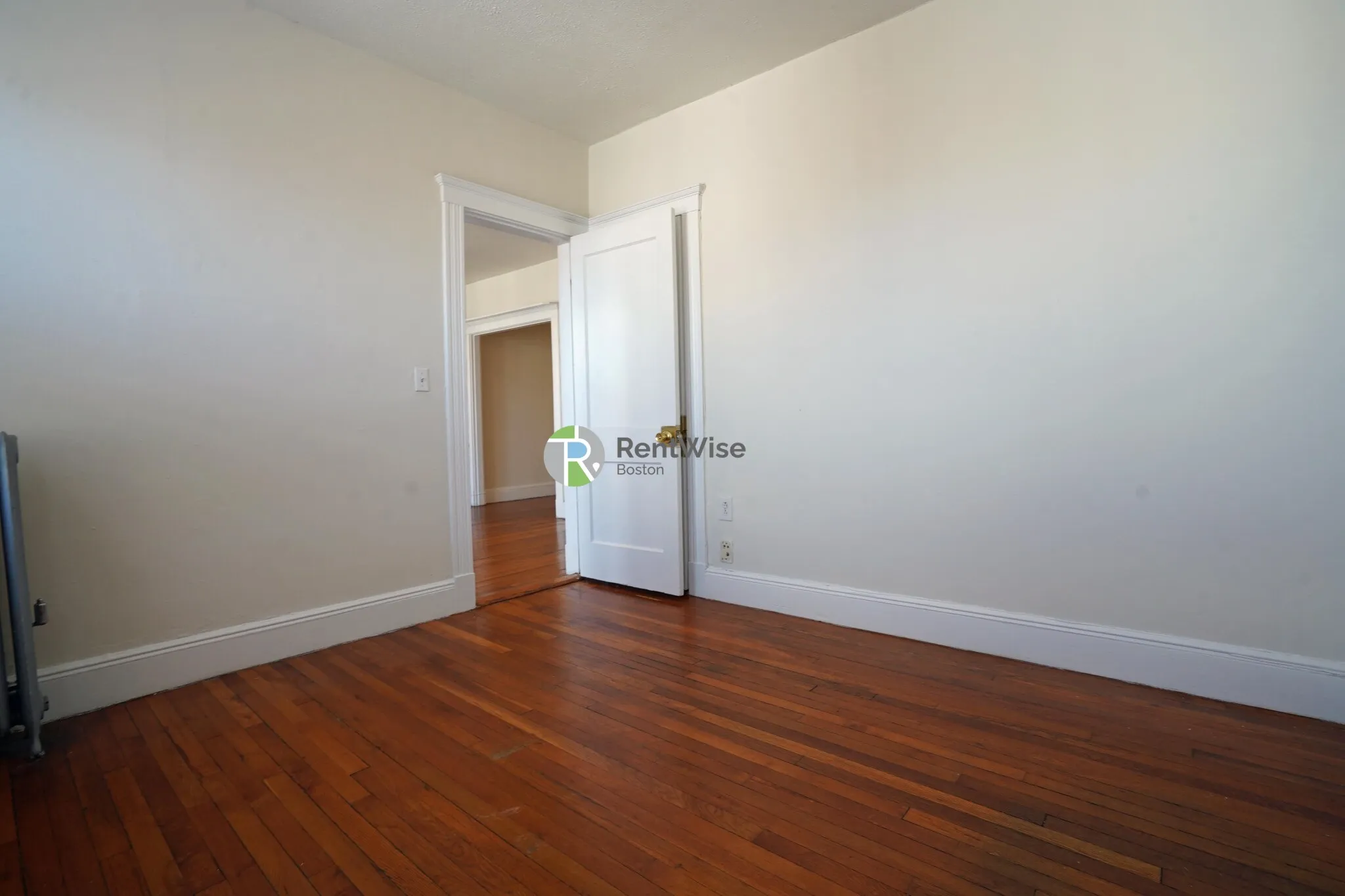 2 bed, 1 bath apartment for rent at 7 Carol Ave Unit 7, Brighton — photo 10 of 21
