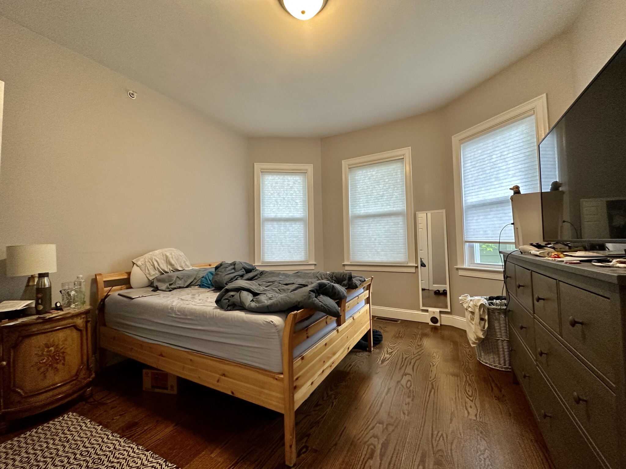 4 bed, 2 bath apartment for rent at 7 Carolina Ave Unit 1, Jamaica Plain — photo 6 of 12