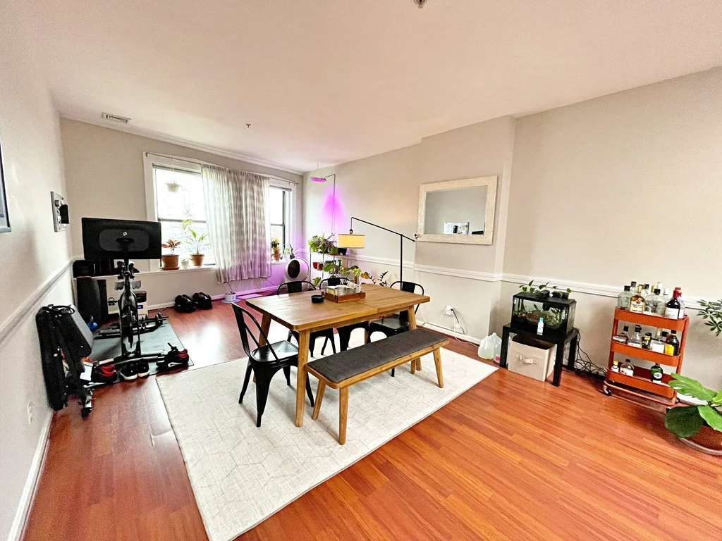 2 bed, 1 bath apartment for rent at 7 Central Sq Unit 504, Lynn — photo 3 of 13