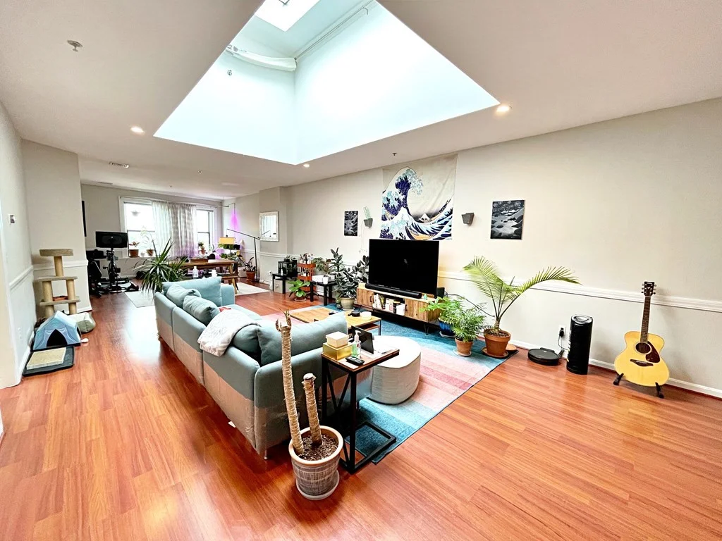 2 bed, 1 bath apartment for rent at 7 Central Sq Unit 504, Lynn — photo 2 of 13