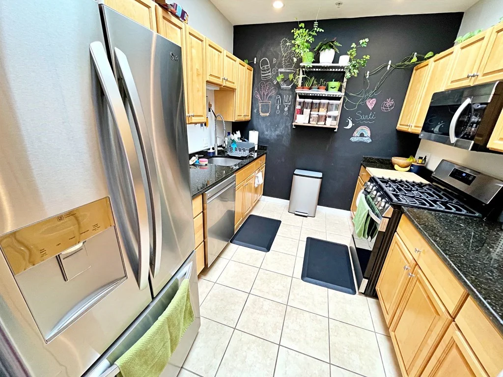 2 bed, 1 bath apartment for rent at 7 Central Sq Unit 504, Lynn — photo 6 of 13