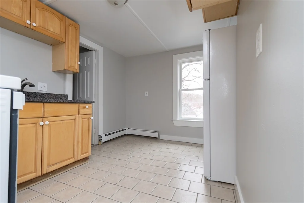 2 bed, 1 bath apartment for rent at 7 Central St Unit 2, Hudson — photo 7 of 22