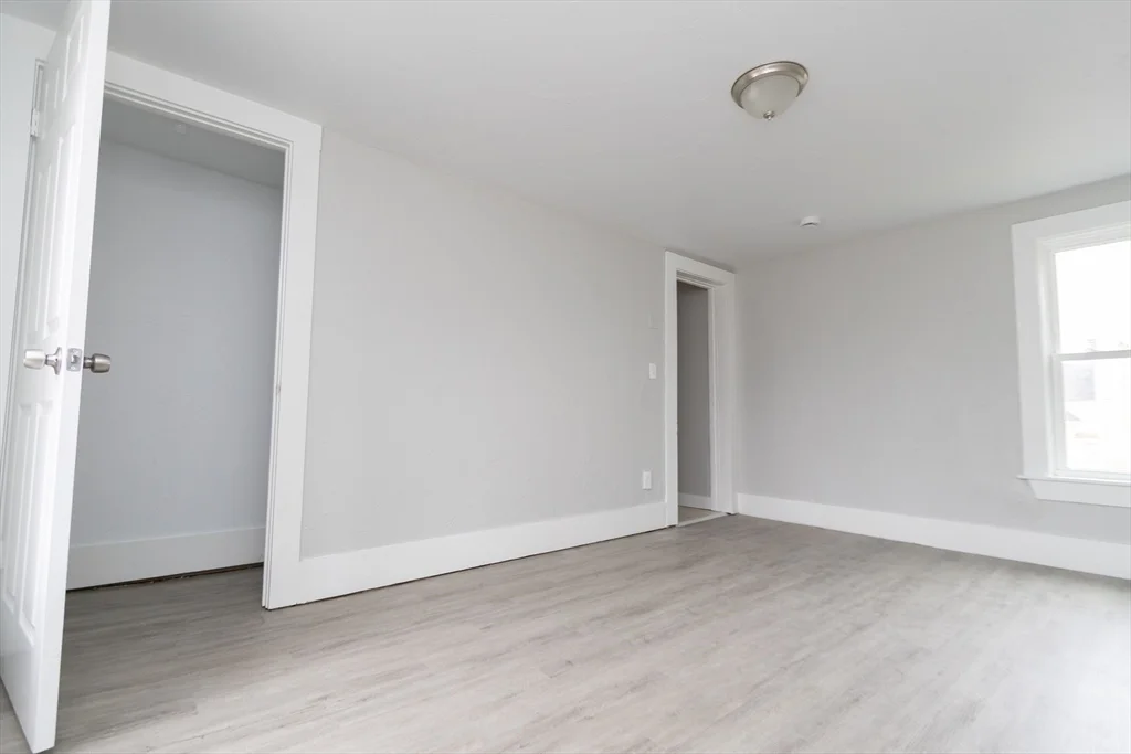 2 bed, 1 bath apartment for rent at 7 Central St Unit 2, Hudson — photo 9 of 22