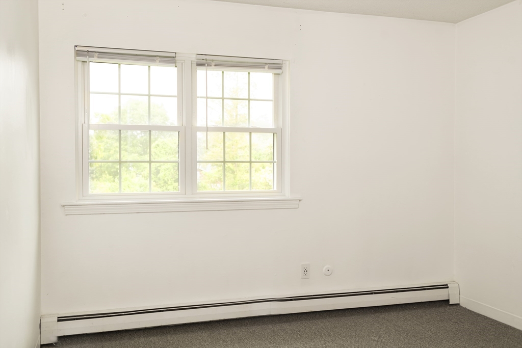 2 bed, 1 bath apartment for rent at 7 Chapel Hill Dr Unit 12, Plymouth — photo 13 of 16