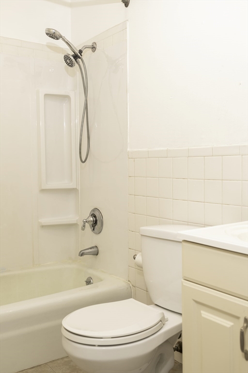 2 bed, 1 bath apartment for rent at 7 Chapel Hill Dr Unit 12, Plymouth — photo 10 of 16