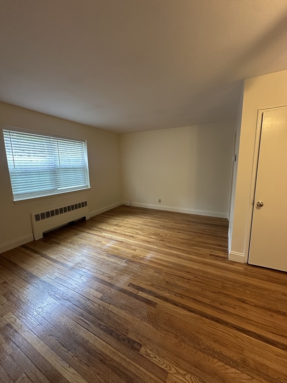 2 bed, 1 bath apartment for rent at 7 Charlesbank Rd Unit 4, Newton — photo 2 of 7