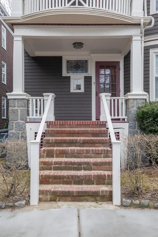 2 bed, 1 bath apartment for rent at 7 Chase Unit 3, Dorchester — photo 3 of 13