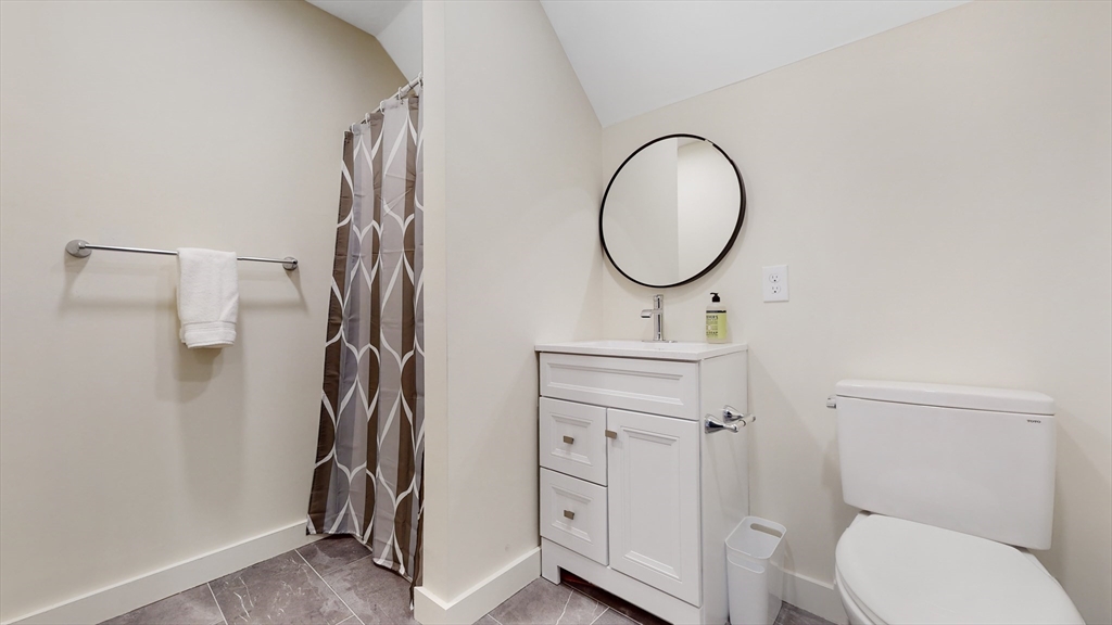 7 bed, 3 bath apartment for rent at 7 Chester Ave Unit 2, Waltham — photo 14 of 21