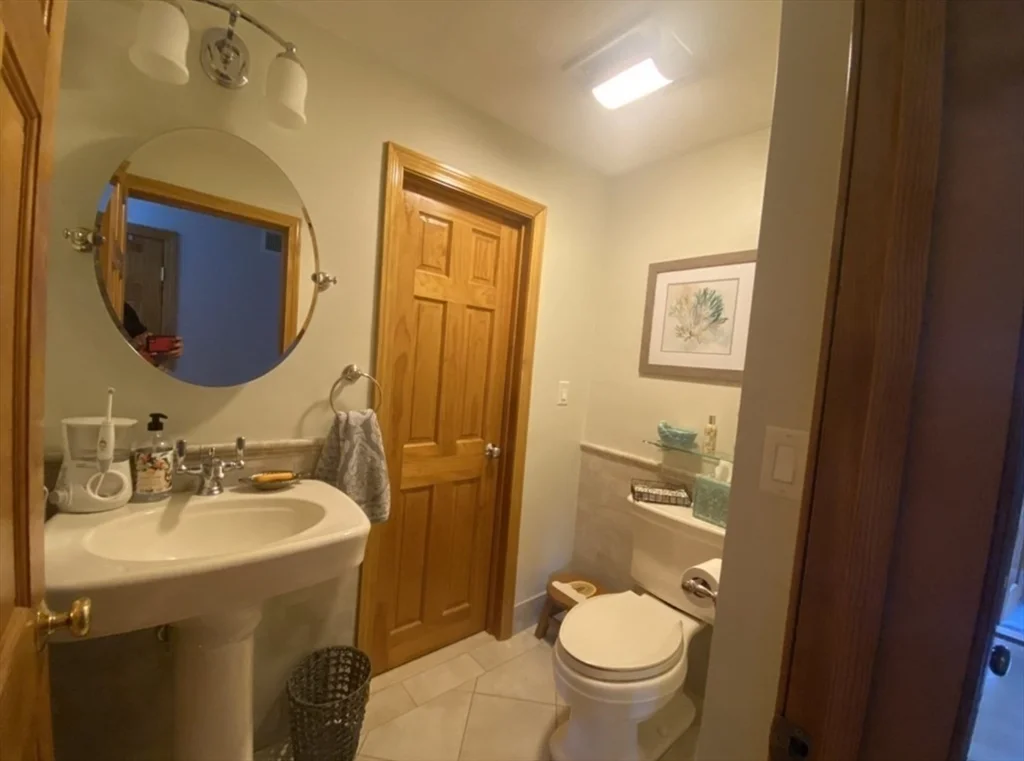 3 bed, 2 bath apartment for rent at 7 Cleveland Rd, Peabody — photo 12 of 23