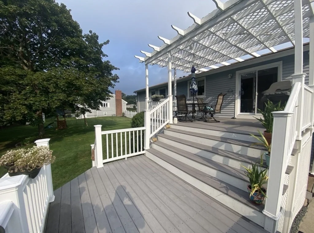 3 bed, 2 bath apartment for rent at 7 Cleveland Rd, Peabody — photo 22 of 23