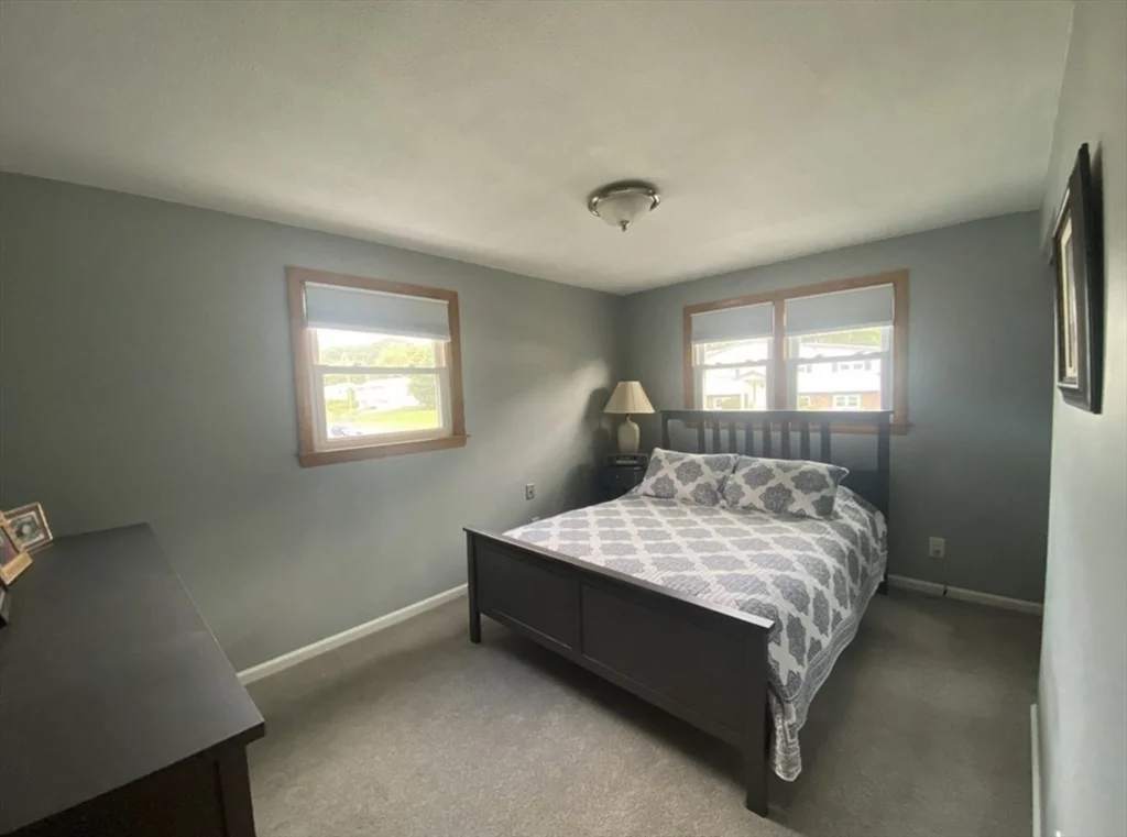 3 bed, 2 bath apartment for rent at 7 Cleveland Rd, Peabody — photo 6 of 23