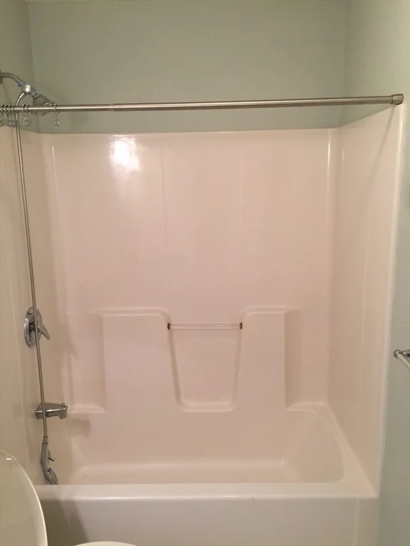 2 bed, 2 bath apartment for rent at 7 Conant Rd Unit 11, Winchester — photo 24 of 36