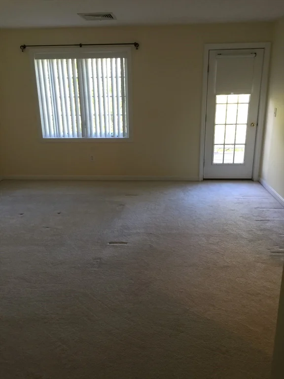 2 bed, 2 bath apartment for rent at 7 Conant Rd Unit 11, Winchester — photo 28 of 36