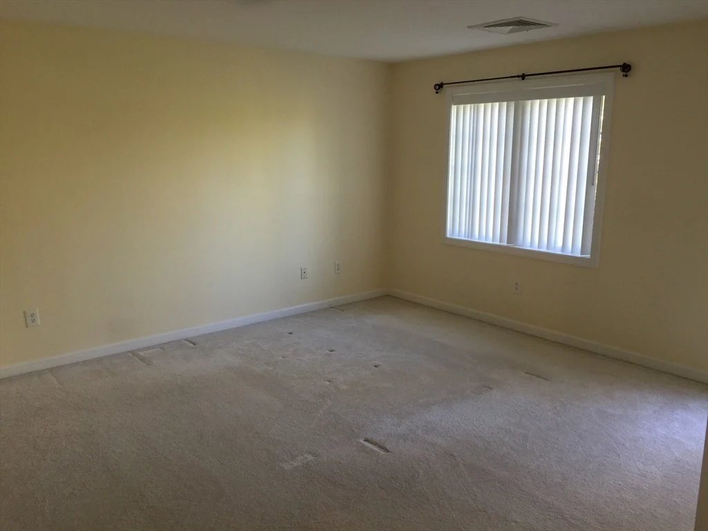 2 bed, 2 bath apartment for rent at 7 Conant Rd Unit 11, Winchester — photo 10 of 36