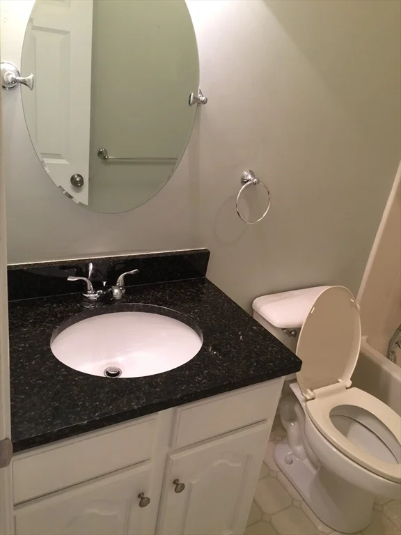 2 bed, 2 bath apartment for rent at 7 Conant Rd Unit 11, Winchester — photo 25 of 36