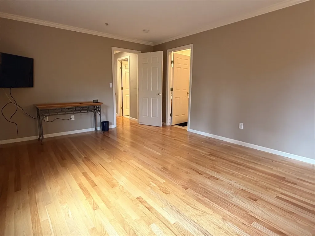 2 bed, 2 bath apartment for rent at 7 Conant Rd Unit 21, Winchester — photo 18 of 27