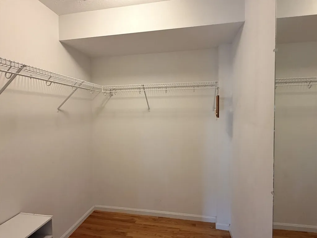 2 bed, 2 bath apartment for rent at 7 Conant Rd Unit 21, Winchester — photo 20 of 27
