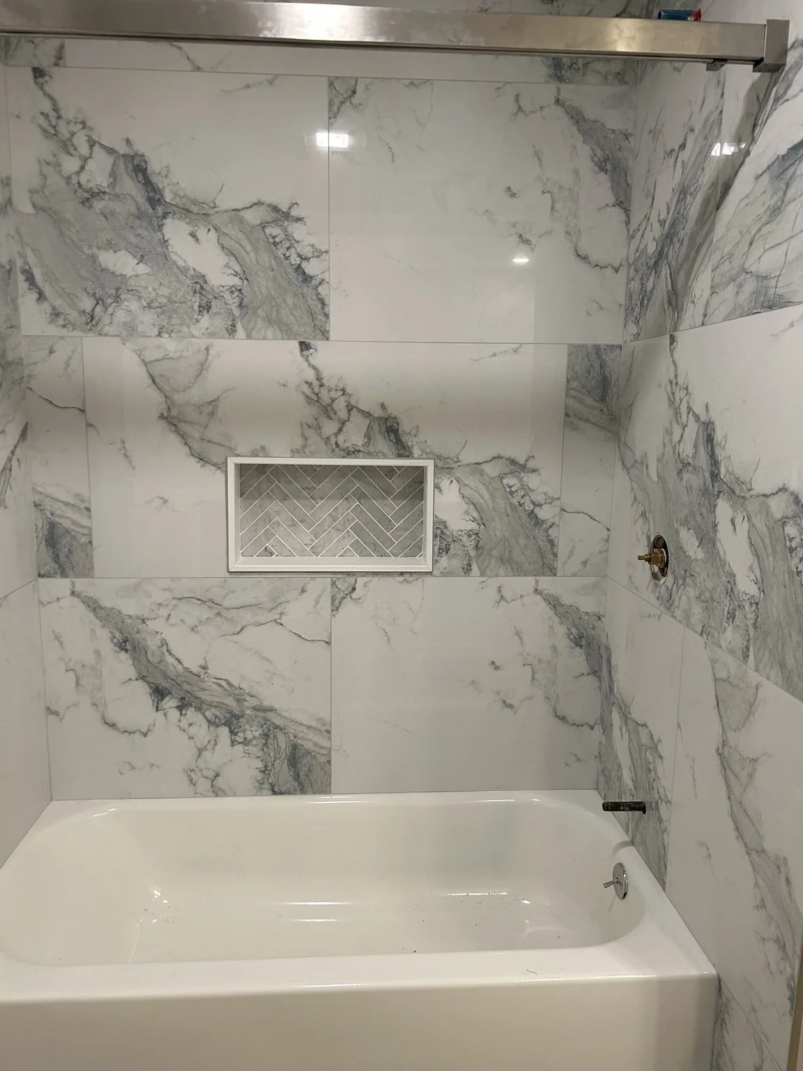 2 bed, 2 bath apartment for rent at 7 Conant Unit 19, Winchester — photo 11 of 19
