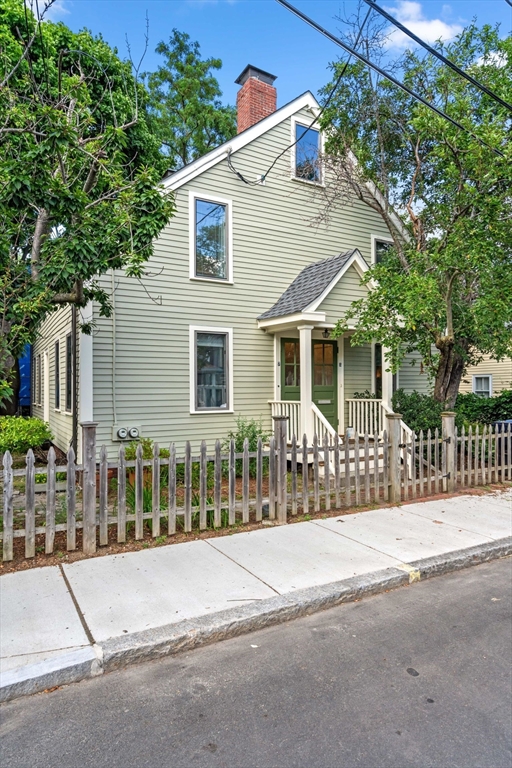 1 bed, 1 bath apartment for rent at 7 Cottage St Unit 7, Cambridgeport — photo 17 of 19