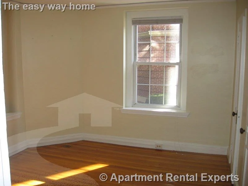 3 bed, 1 bath apartment for rent at 7 Craigie Cir Unit 1, Harvard Square — photo 8 of 19