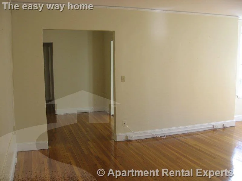 3 bed, 1 bath apartment for rent at 7 Craigie Cir Unit 1, Harvard Square — photo 6 of 19