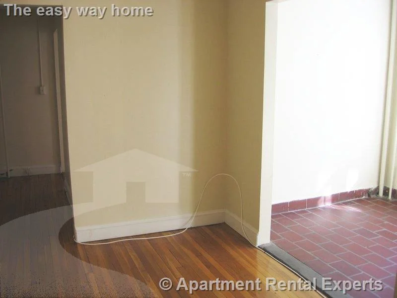 3 bed, 1 bath apartment for rent at 7 Craigie Cir Unit 1, Harvard Square — photo 9 of 19