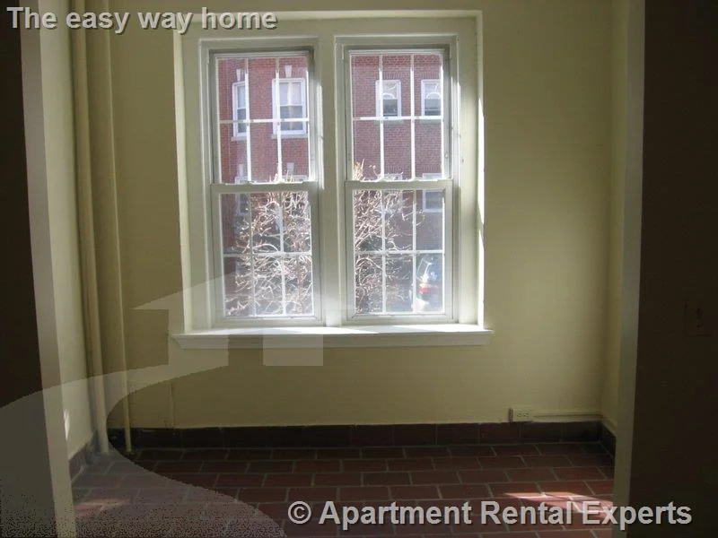 3 bed, 1 bath apartment for rent at 7 Craigie Cir Unit 1, Harvard Square — photo 5 of 19