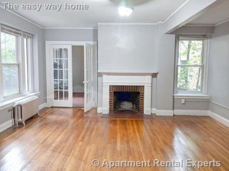 1 bed, 1 bath apartment for rent at 7 Craigie Cir Unit 2, Harvard Square