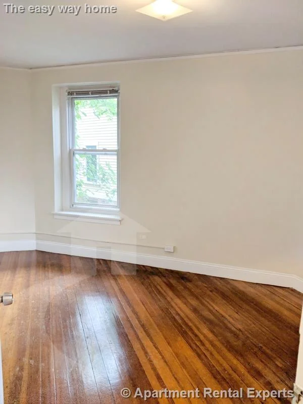 1 bed, 1 bath apartment for rent at 7 Craigie Cir Unit 2, Harvard Square — photo 8 of 14