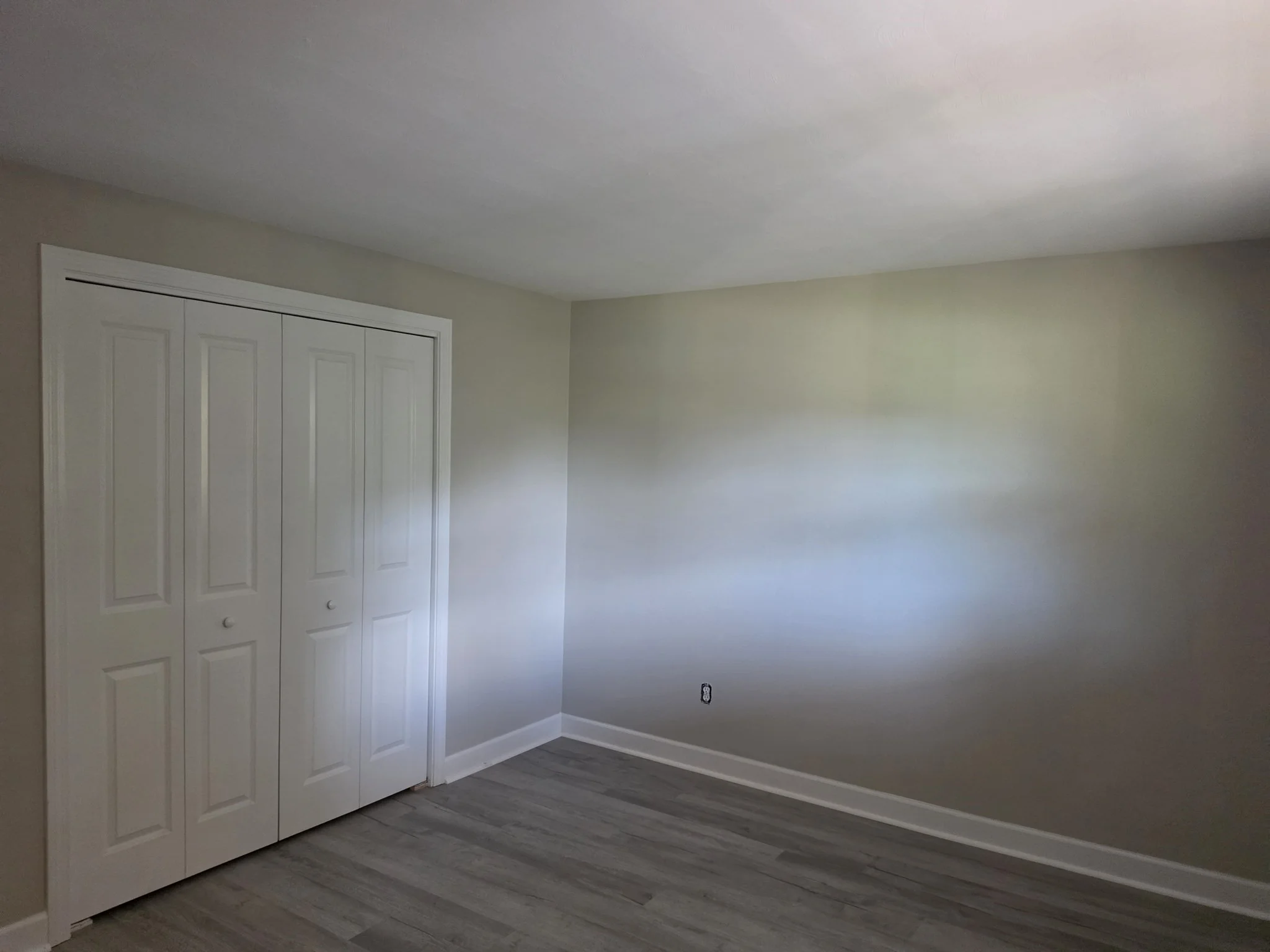 2 bed, 1 bath apartment for rent at 7 Crawford Unit 7A, Bondsville — photo 6 of 8