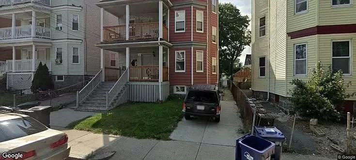 3 bed, 1 bath apartment for rent at 7 Crowell Unit 3, Dorchester