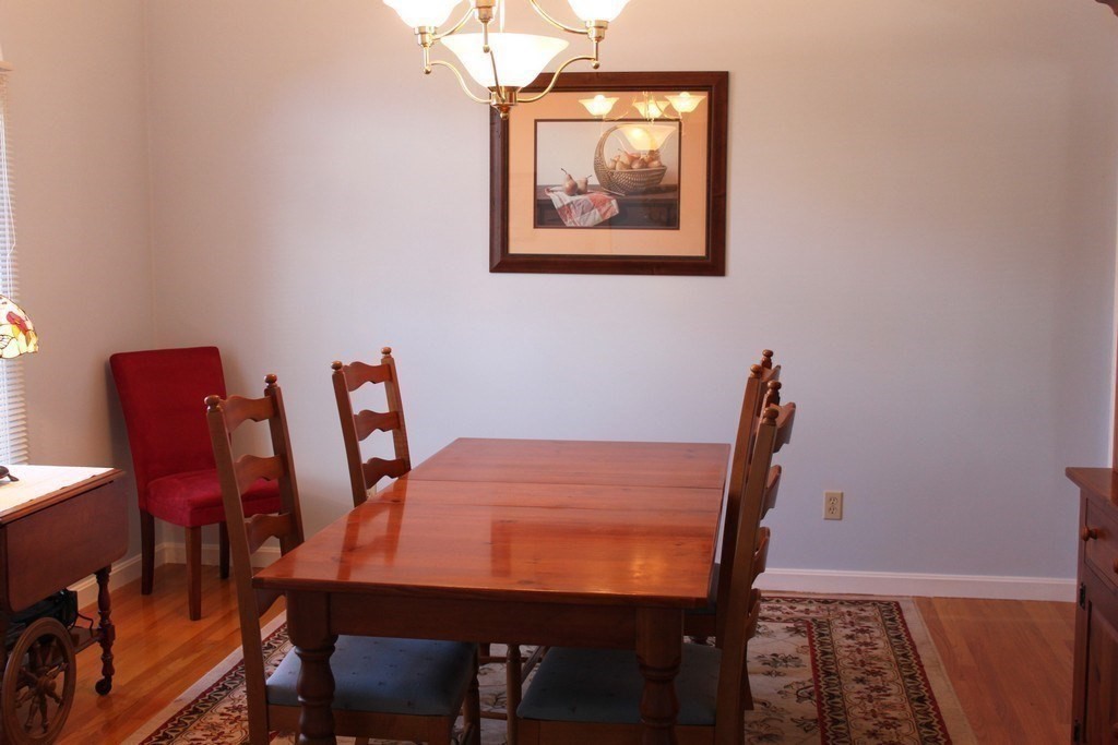 3 bed, 2 bath apartment for rent at 7 Deer Run Dr, Shrewsbury — photo 10 of 30