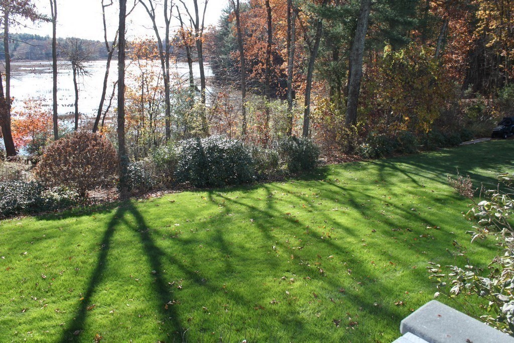 3 bed, 2 bath apartment for rent at 7 Deer Run Dr, Shrewsbury — photo 27 of 30